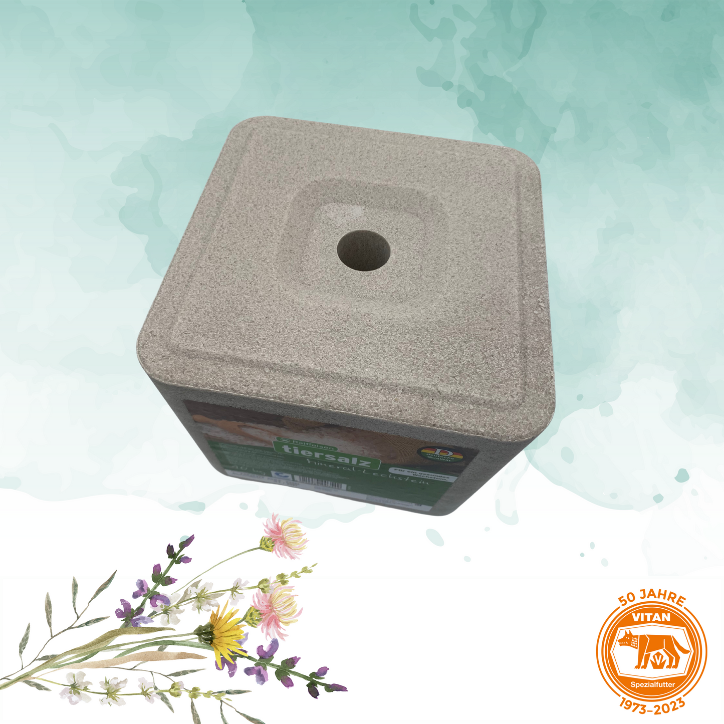 Sichern Sie die Gesundheit und Produktivität Ihrer Tiere mit unserem Mineralleckstein, ideal für Wild, Rinder, Schafe und Ziegen. Dieser Leckstein liefert eine ausgewogene Zufuhr von Salz und essentiellen Spurenelementen wie Zink, Eisen und Selen, unterstützt die Flüssigkeitsbalance und fördert die Gesundheit. Einfach zu nutzen in Weidegebieten oder Stallungen.